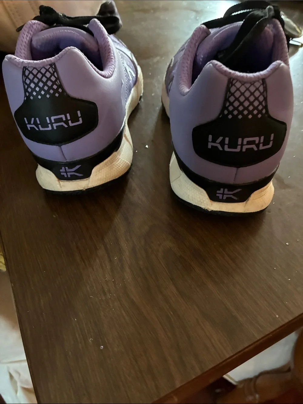 KURU Lavender Lace-Up Women's Sneakers with Black Laces